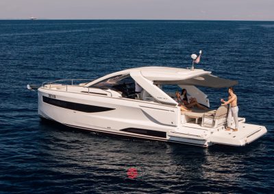 Jeanneau DB 37
