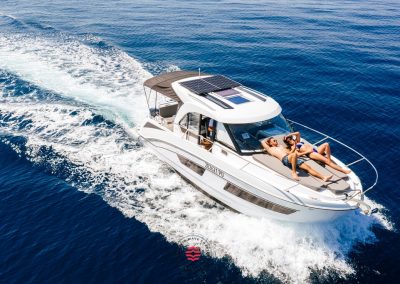 Beneteau Antares 9