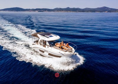 Beneteau Antares 9