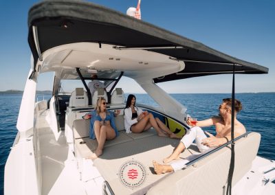 Jeanneau DB 37